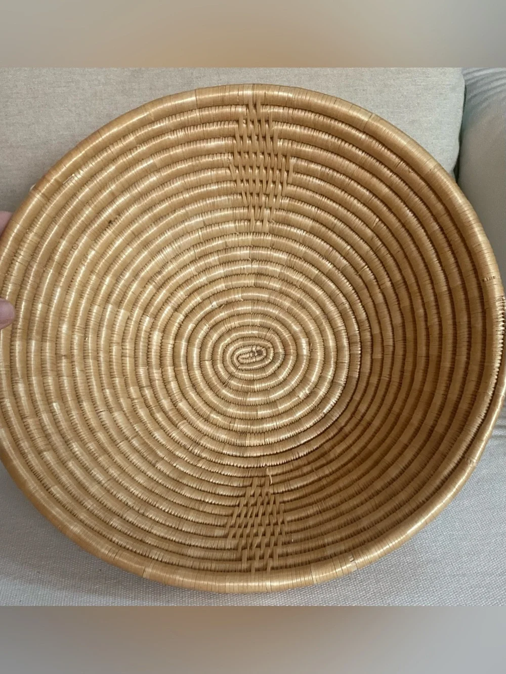 Vtg Handwoven Coiled Natural Fiber w Diamond Accent Basket Bowl Large 10.5”